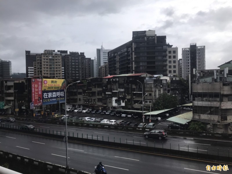 逾36年老屋房貸件數 8年多翻2倍